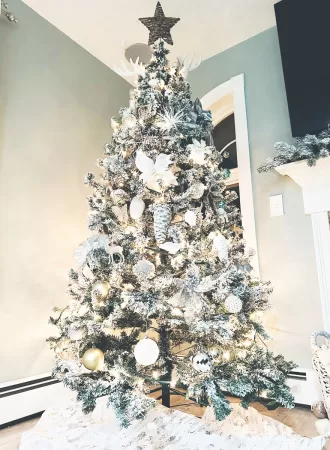 sparkling christmas tree