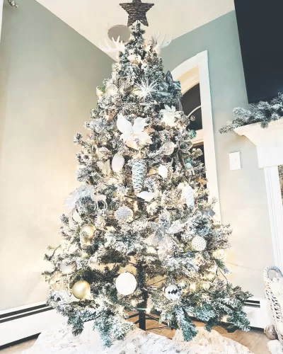 sparkling christmas tree